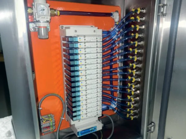Montagem de Painéis Eletricos e Eletro-Pneumáticos